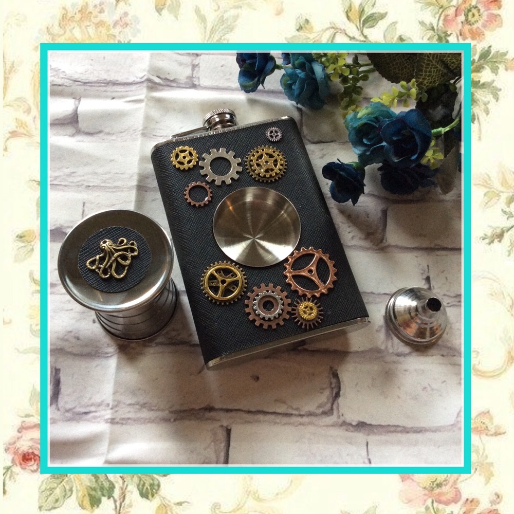 🌸 STEAMPUNK FLASK GEARS SHOT GLASS SET VINTAGE CUSTOM CUP MUG COOL GIFT SPECIAL - Picture 1 of 8